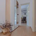 Apartment Ana Zrnovo