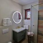 Apartment Ana